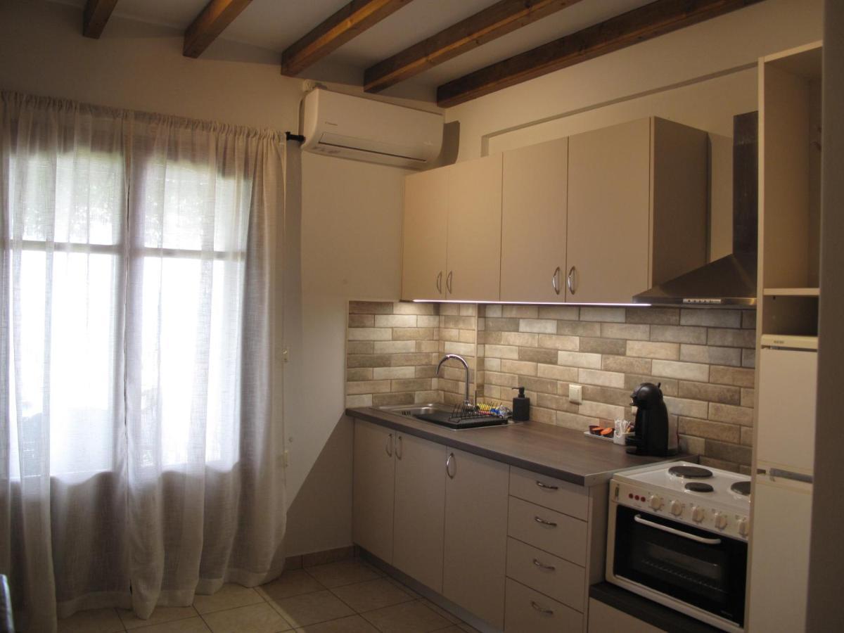 Liogerma Apartments Tsoukaládhes Esterno foto